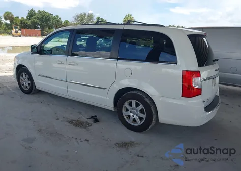 2013 Chrysler Town & Country Touring from USA, damaged, VIN 2C4RC1BG4DR629853